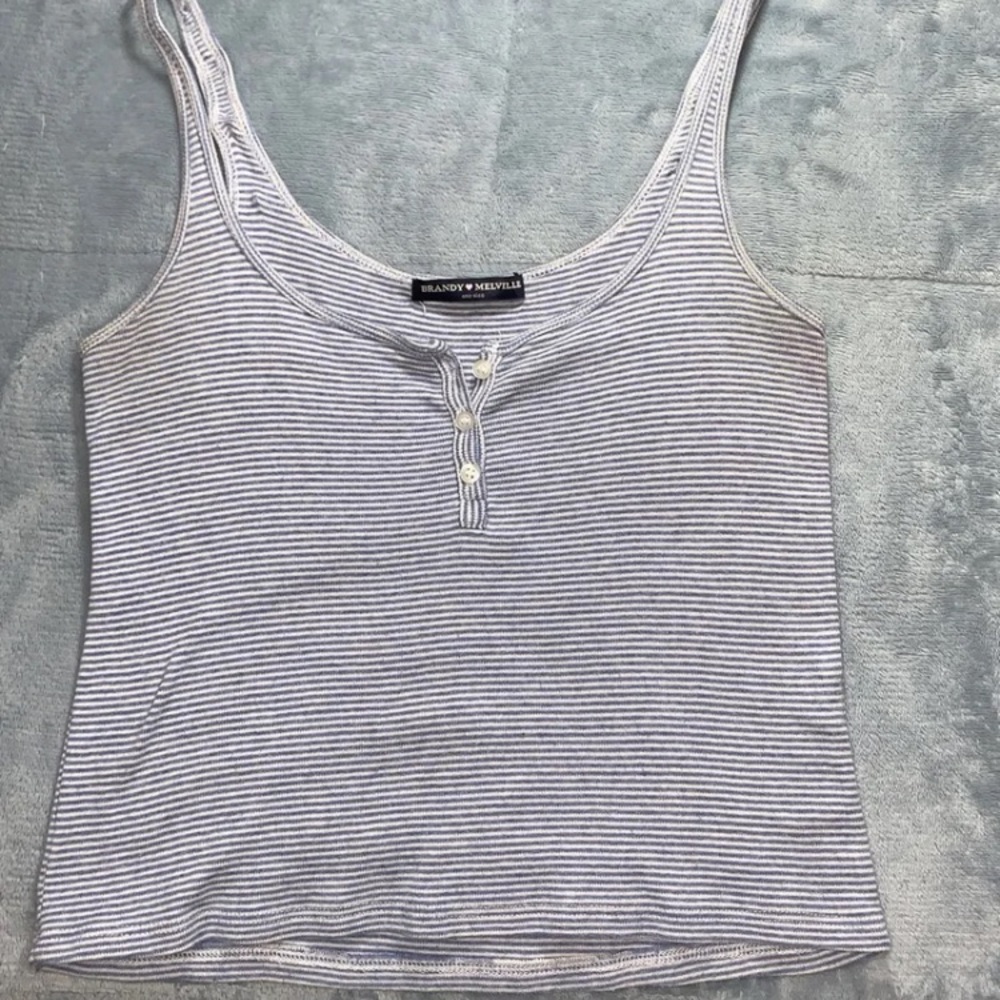 Brandy Melville Tank